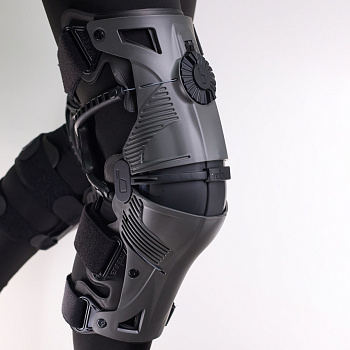 Наколенники  MOBIUS X8 Grey/Black